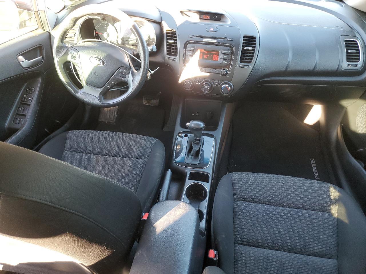 2017 KIA FORTE