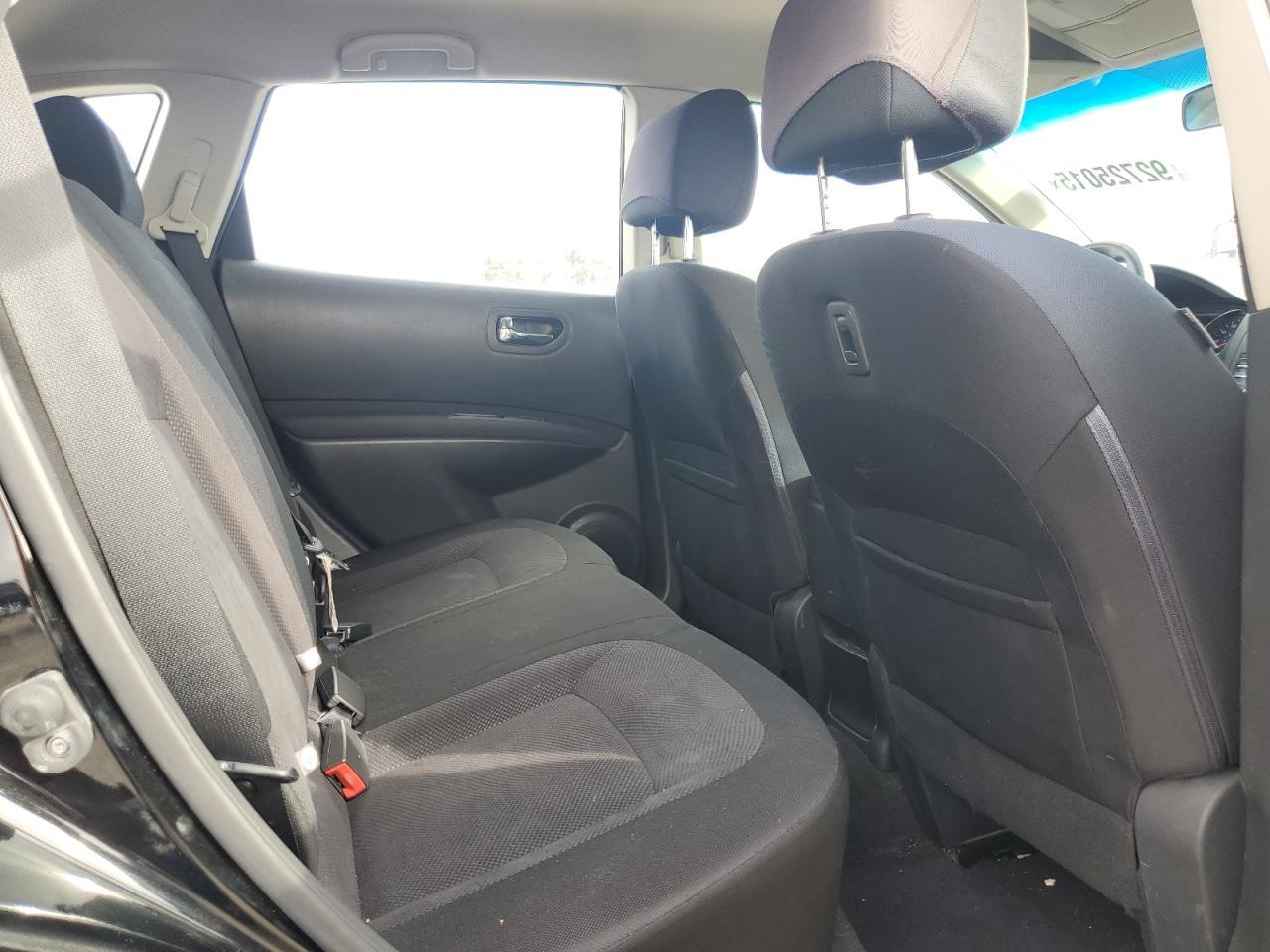 2014 NISSAN ROGUE