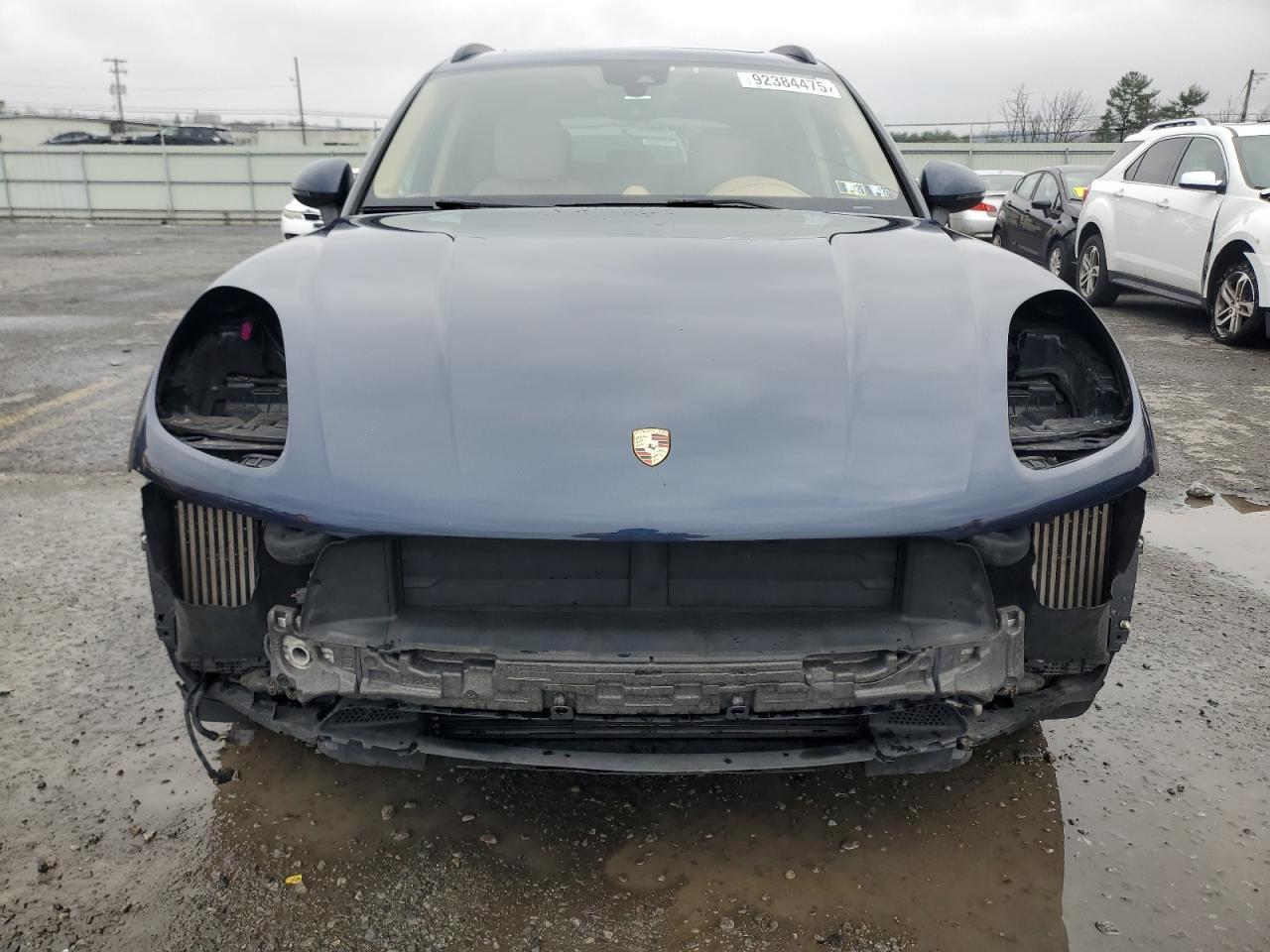 2016 PORSCHE Macan