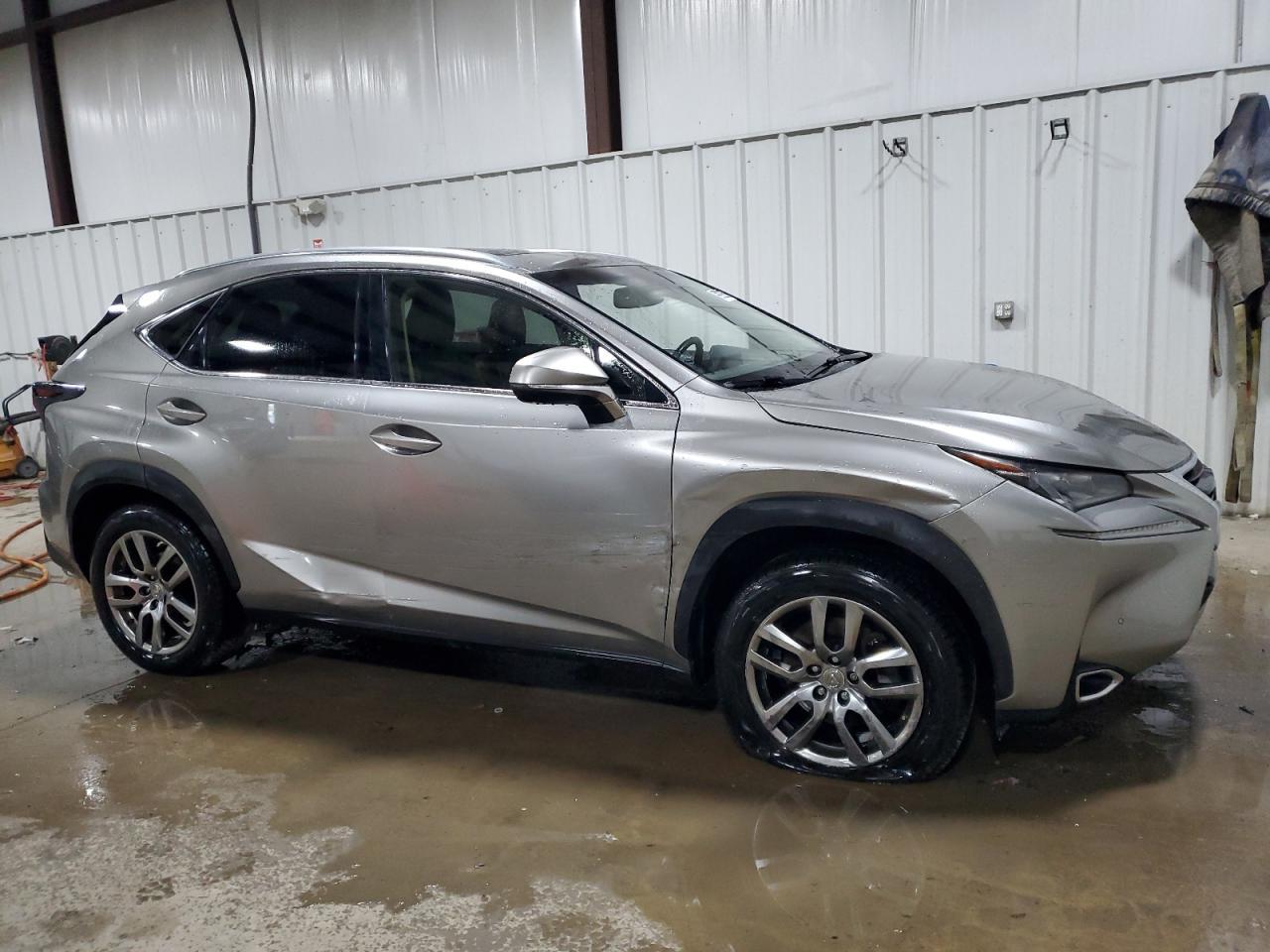 2015 LEXUS NX 200T