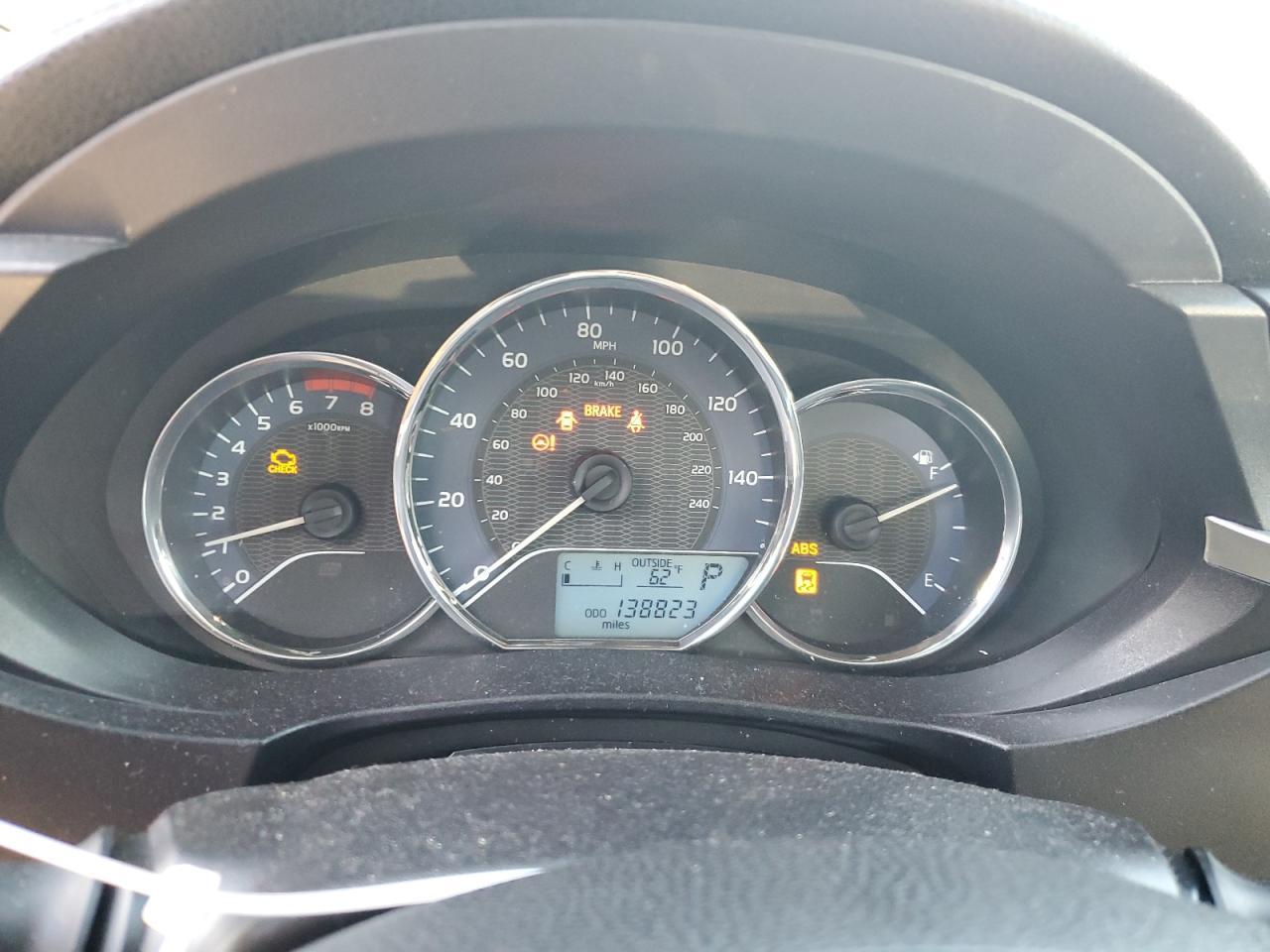 2015 TOYOTA COROLLA