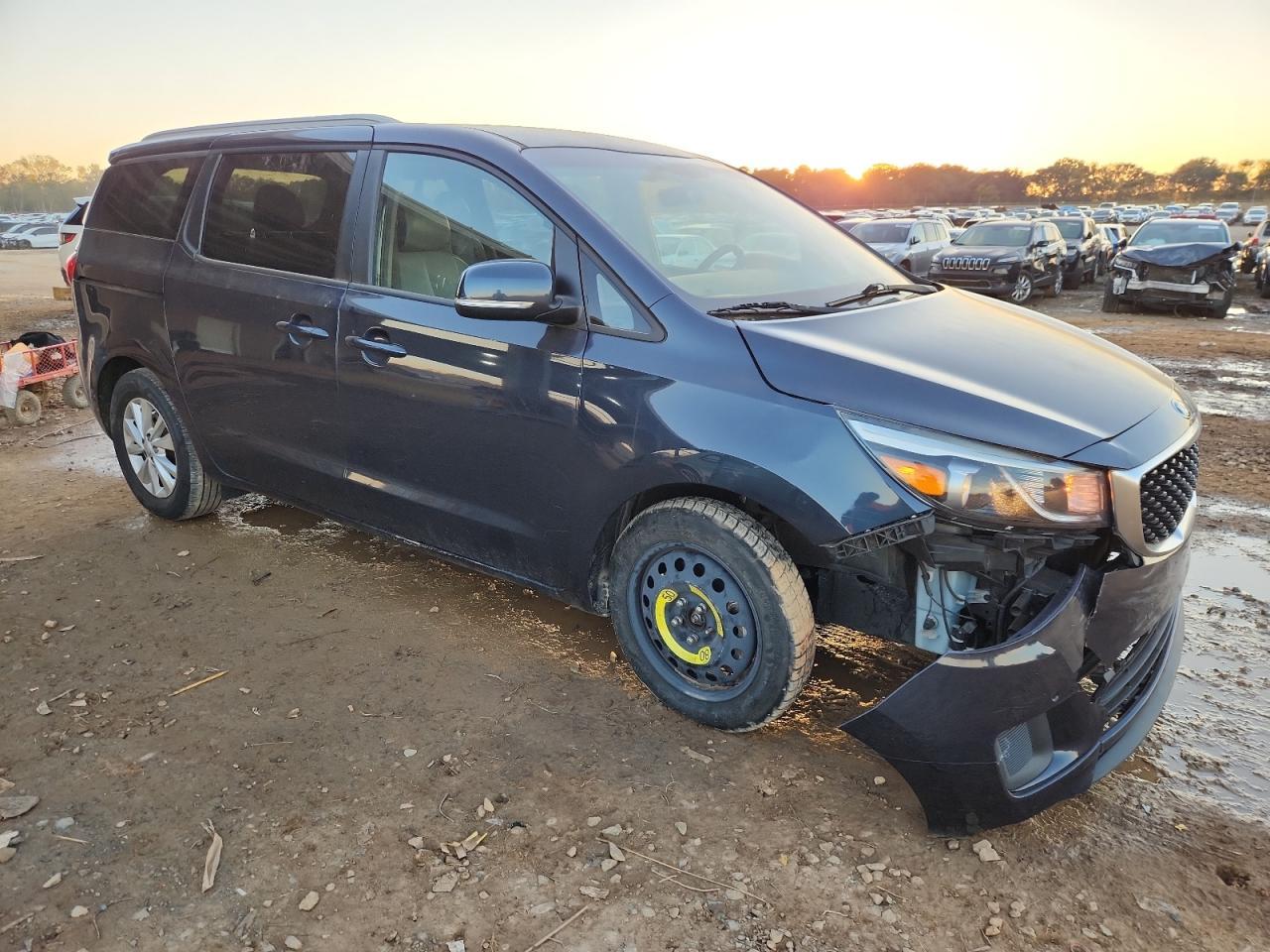 2017 KIA SEDONA