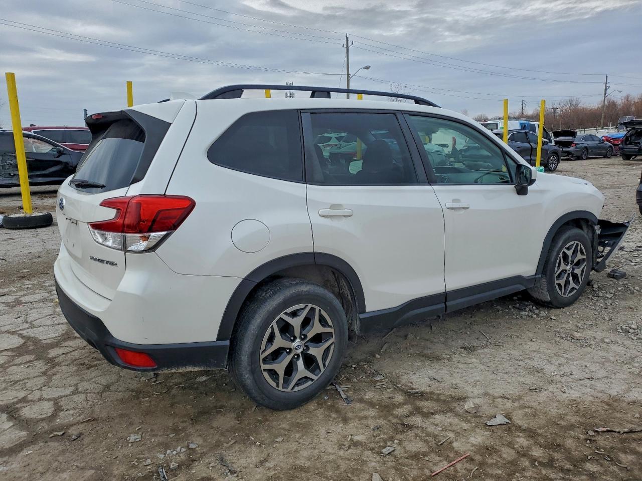 2020 SUBARU FORESTER