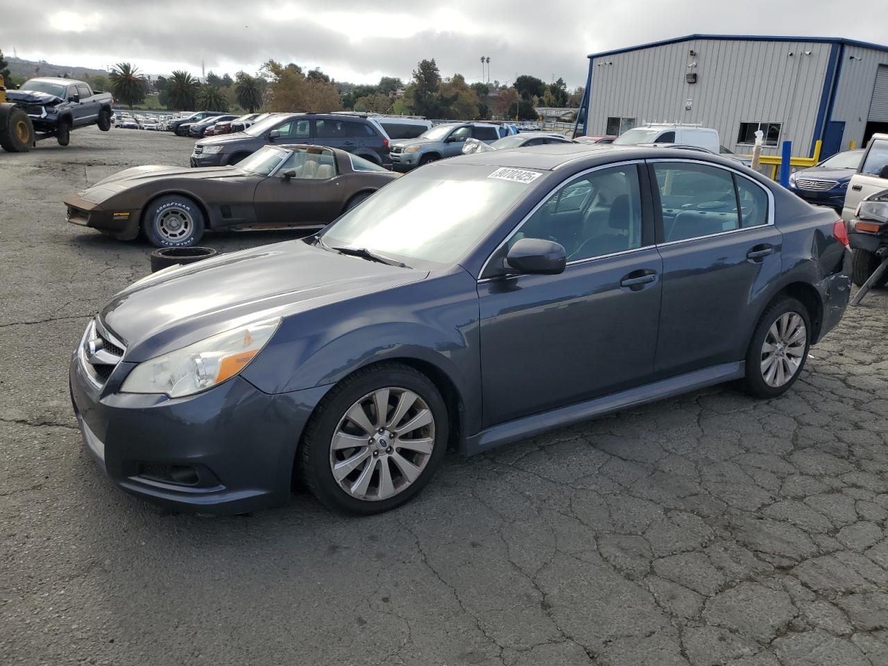 2012 SUBARU Legacy