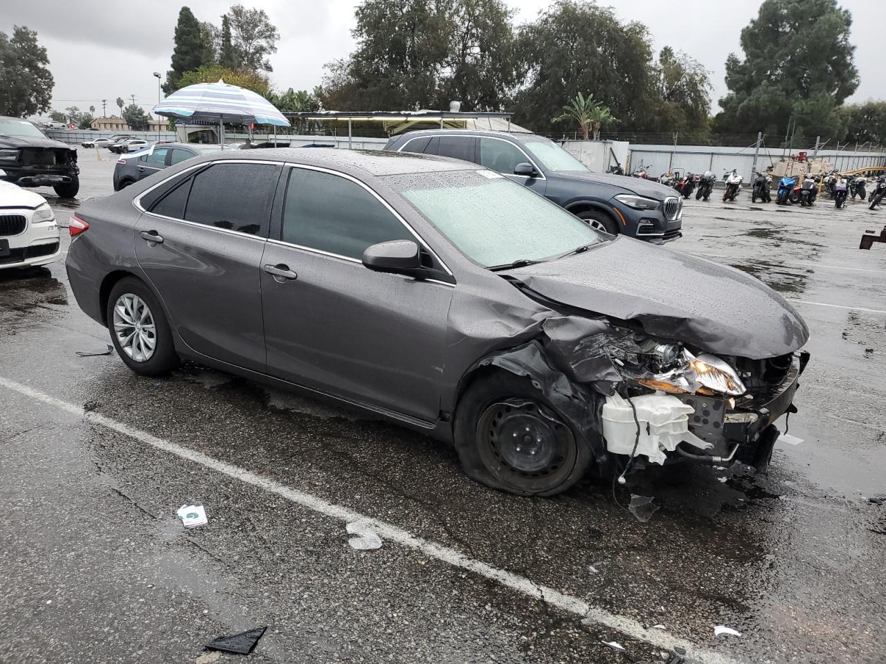 2017 TOYOTA CAMRY