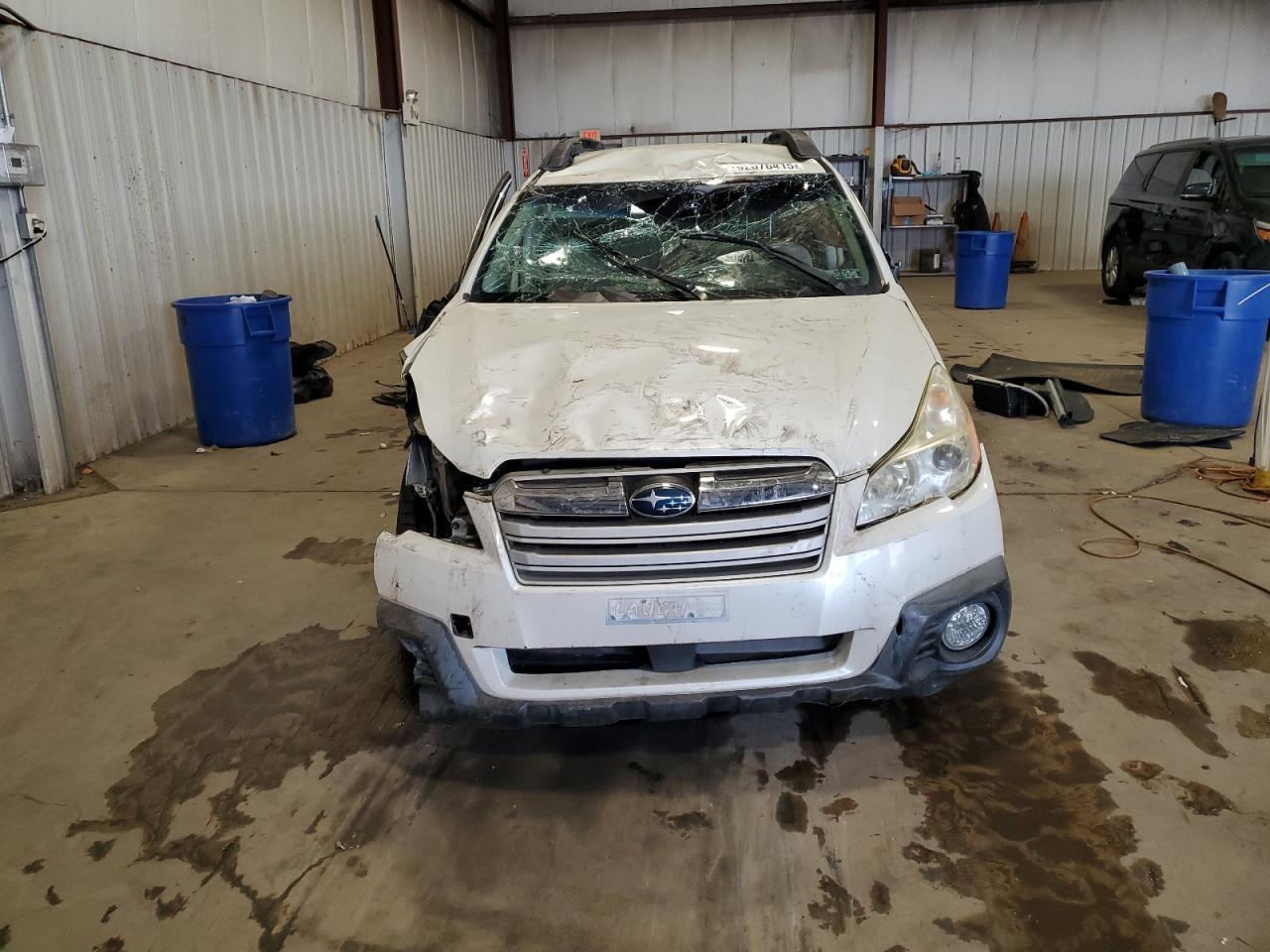 2013 SUBARU Outback