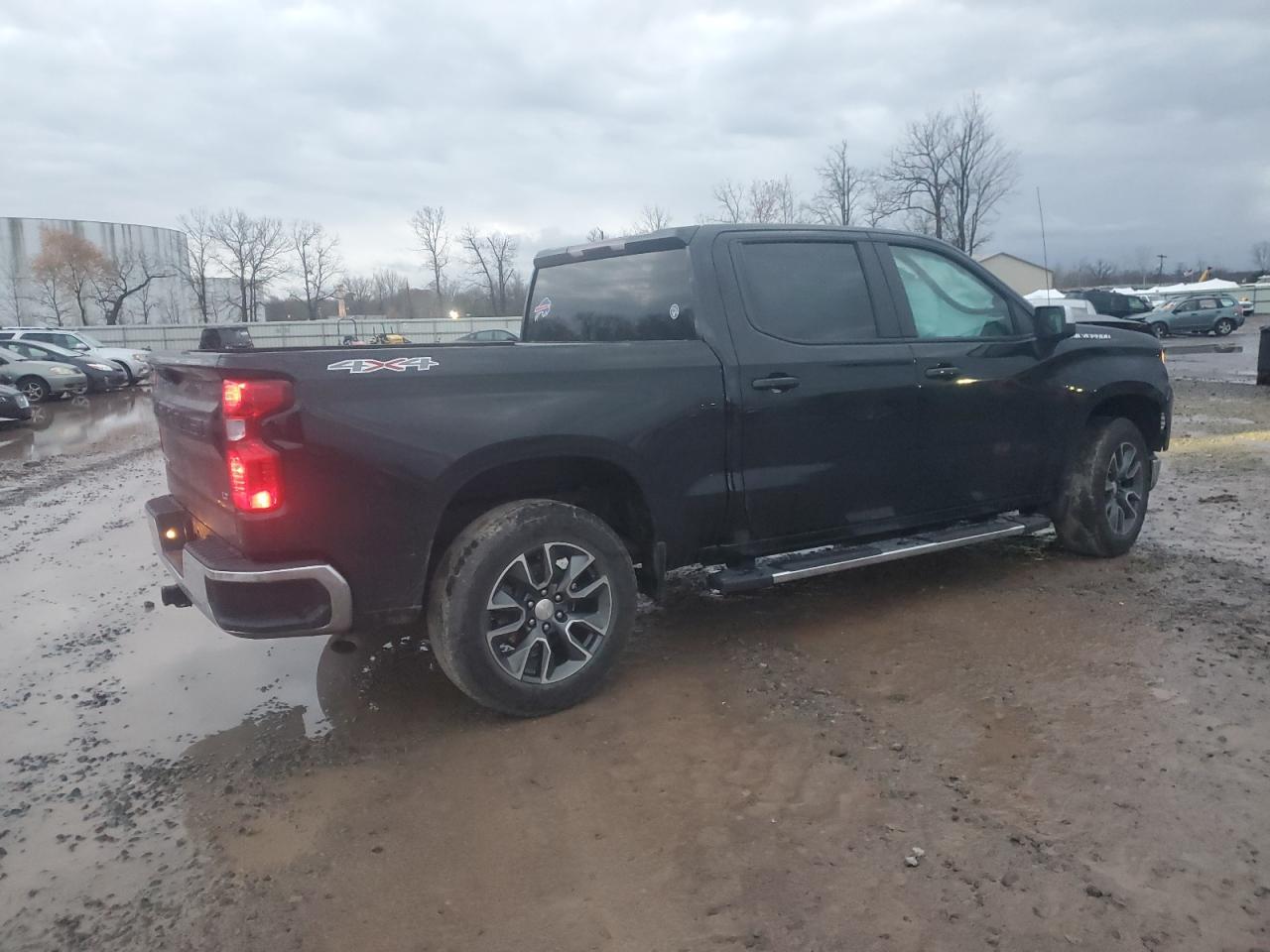 2023 CHEVROLET Silverado