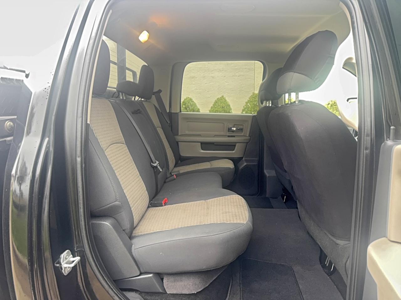 2012 DODGE Ram 2500