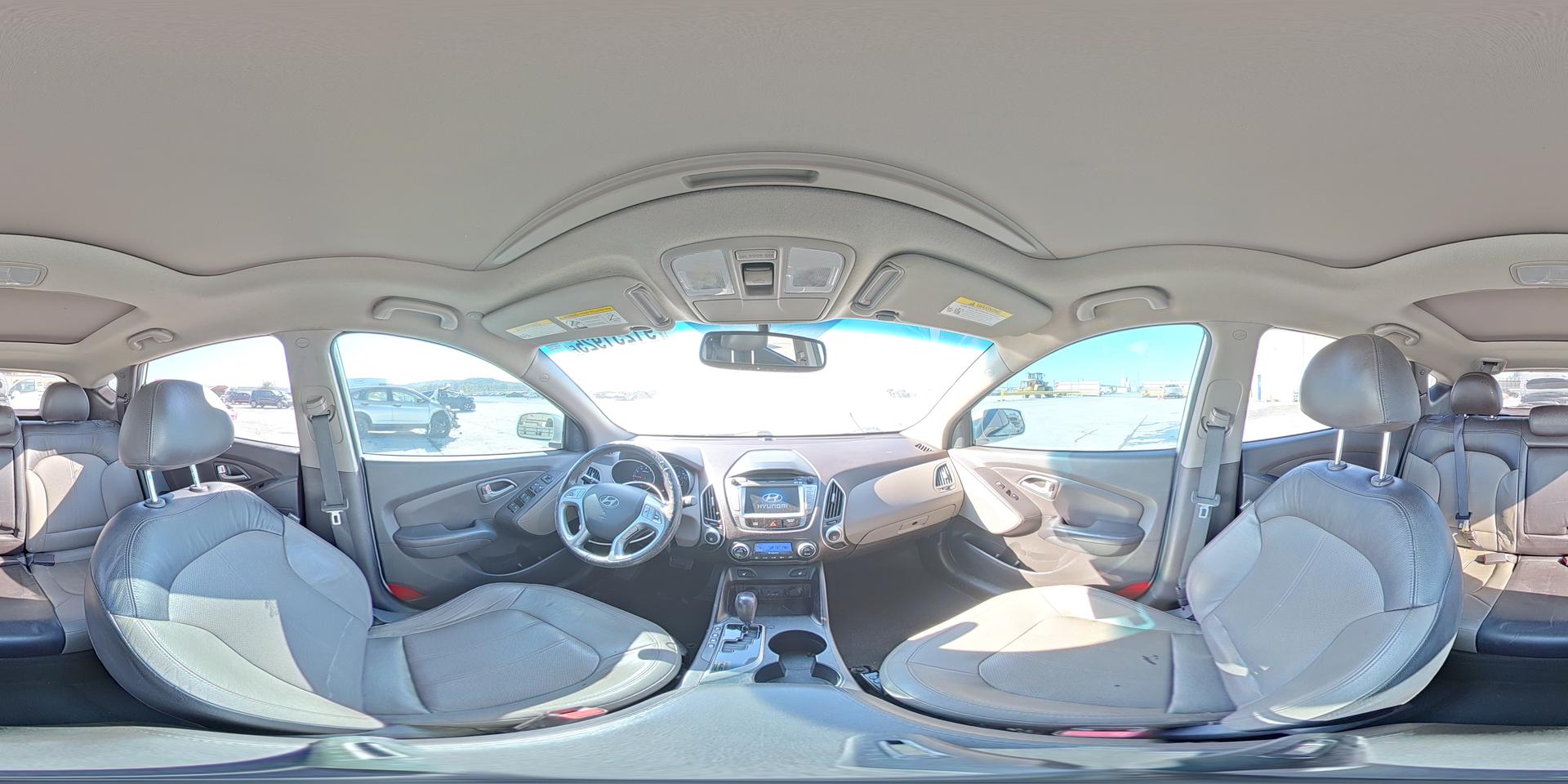 2012 HYUNDAI TUCSON