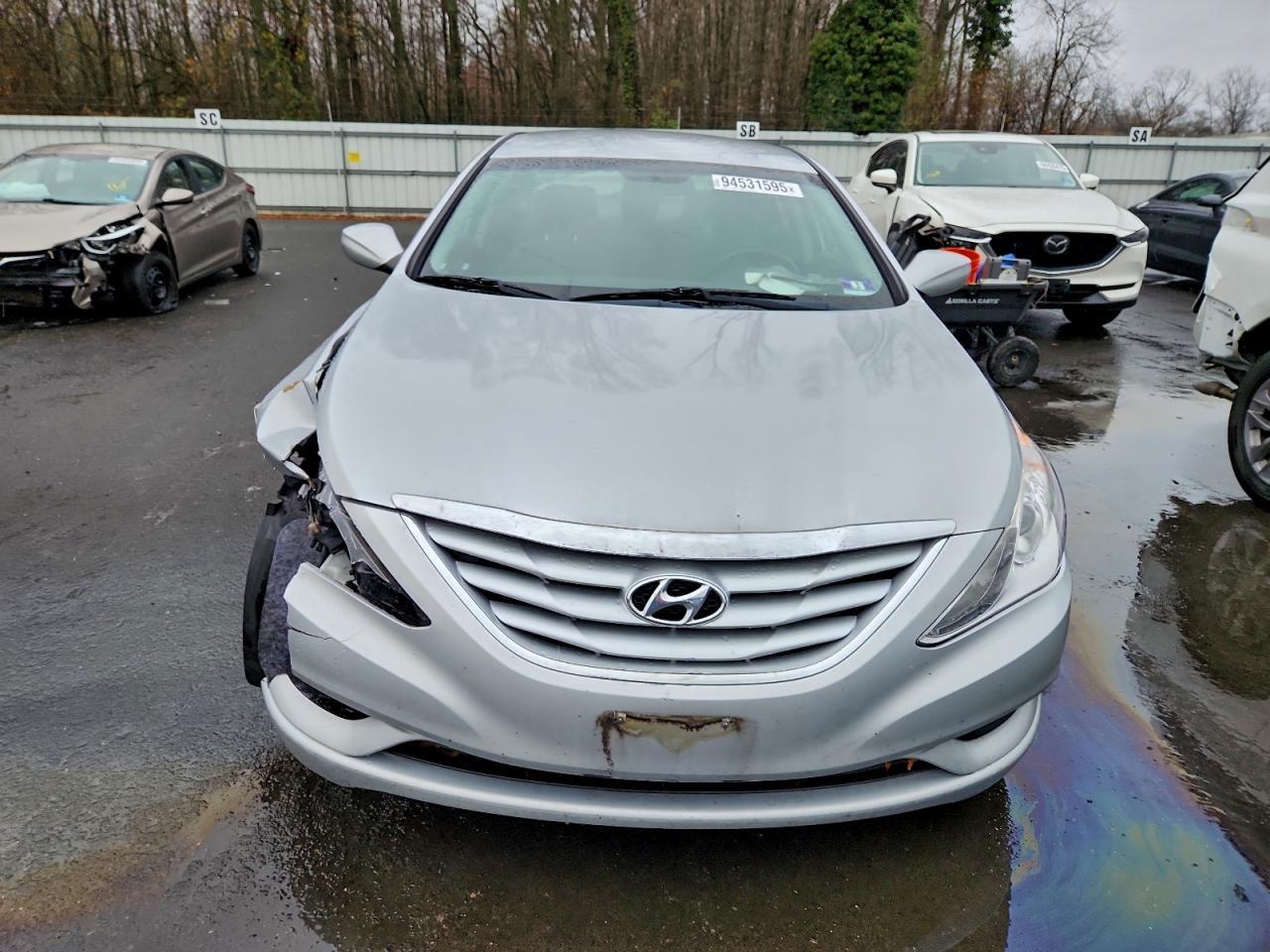 2011 HYUNDAI SONATA