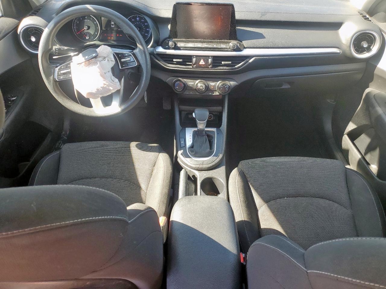 2022 KIA FORTE