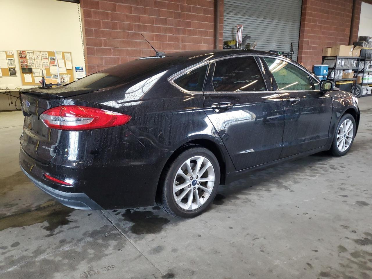 2026 FORD FUSION