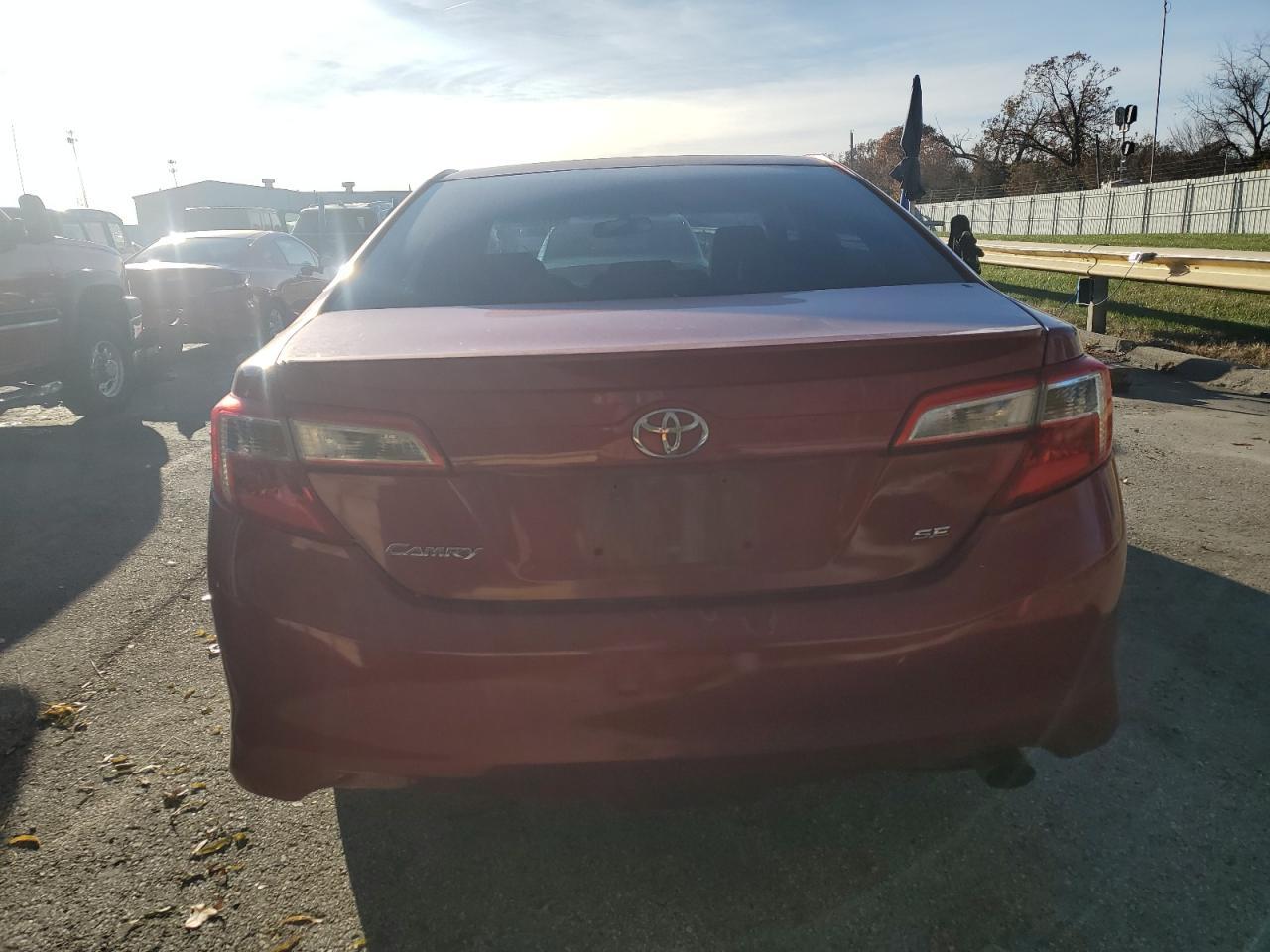 2013 TOYOTA CAMRY