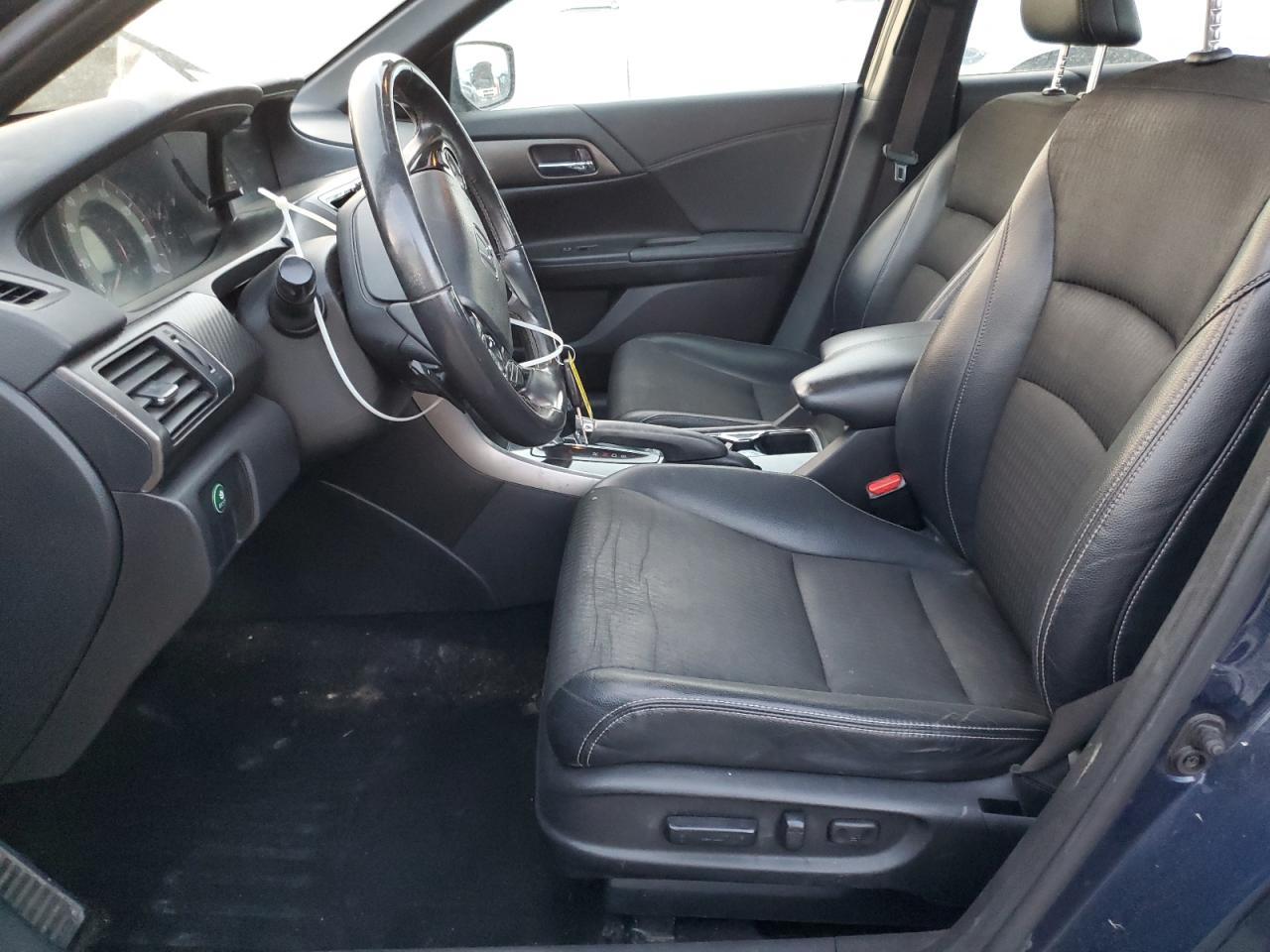 2017 HONDA ACCORD