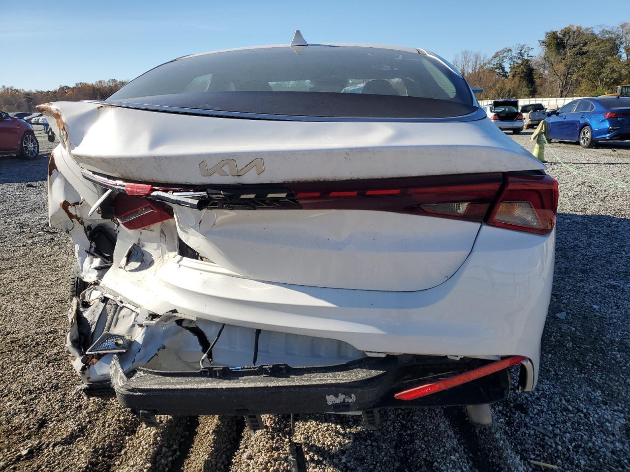 2022 KIA K5