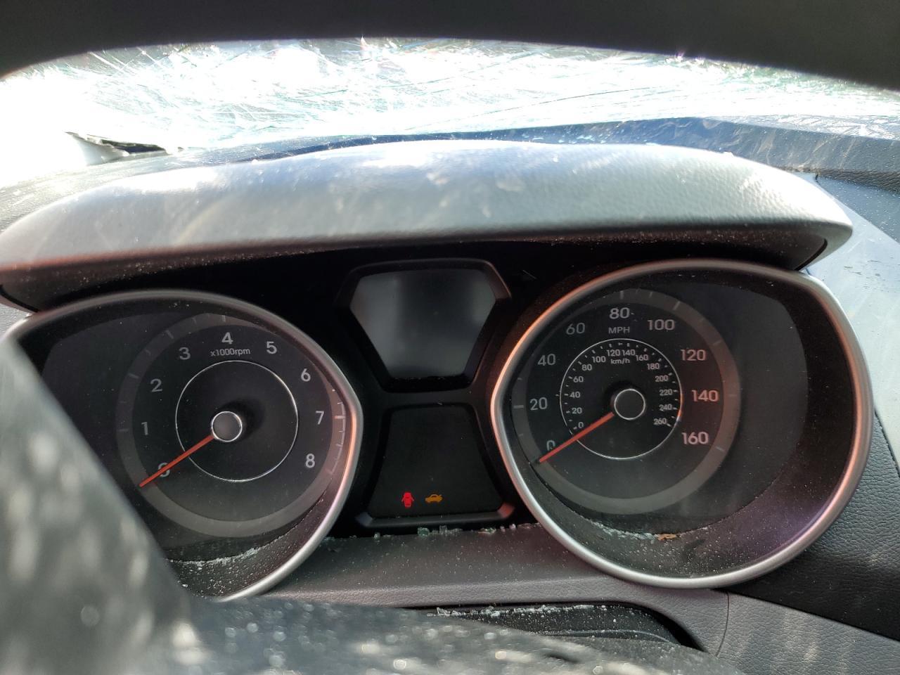 2012 HYUNDAI ELANTRA