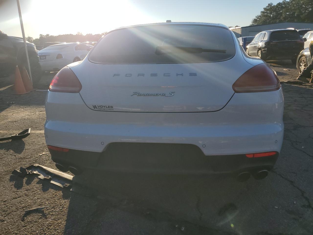 2014 PORSCHE Panamera