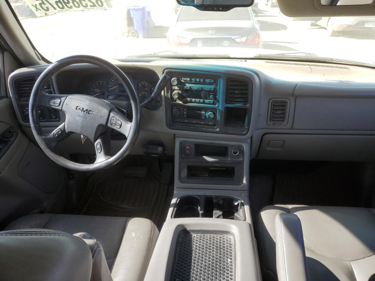 2004 GMC Sierra