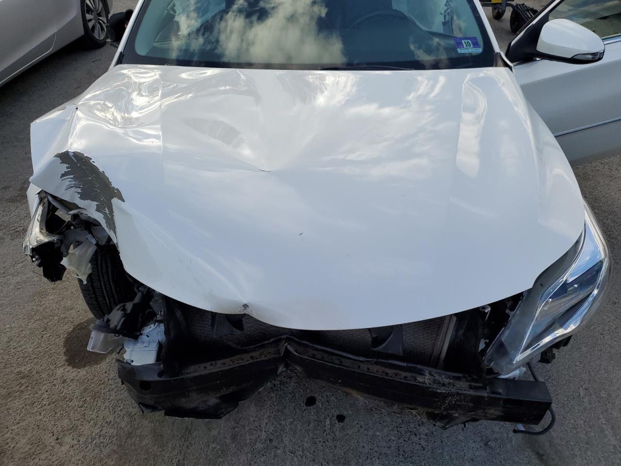 2013 TOYOTA Avalon