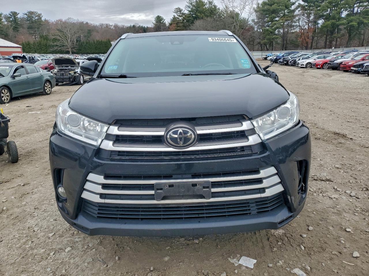 2018 TOYOTA HIGHLANDER