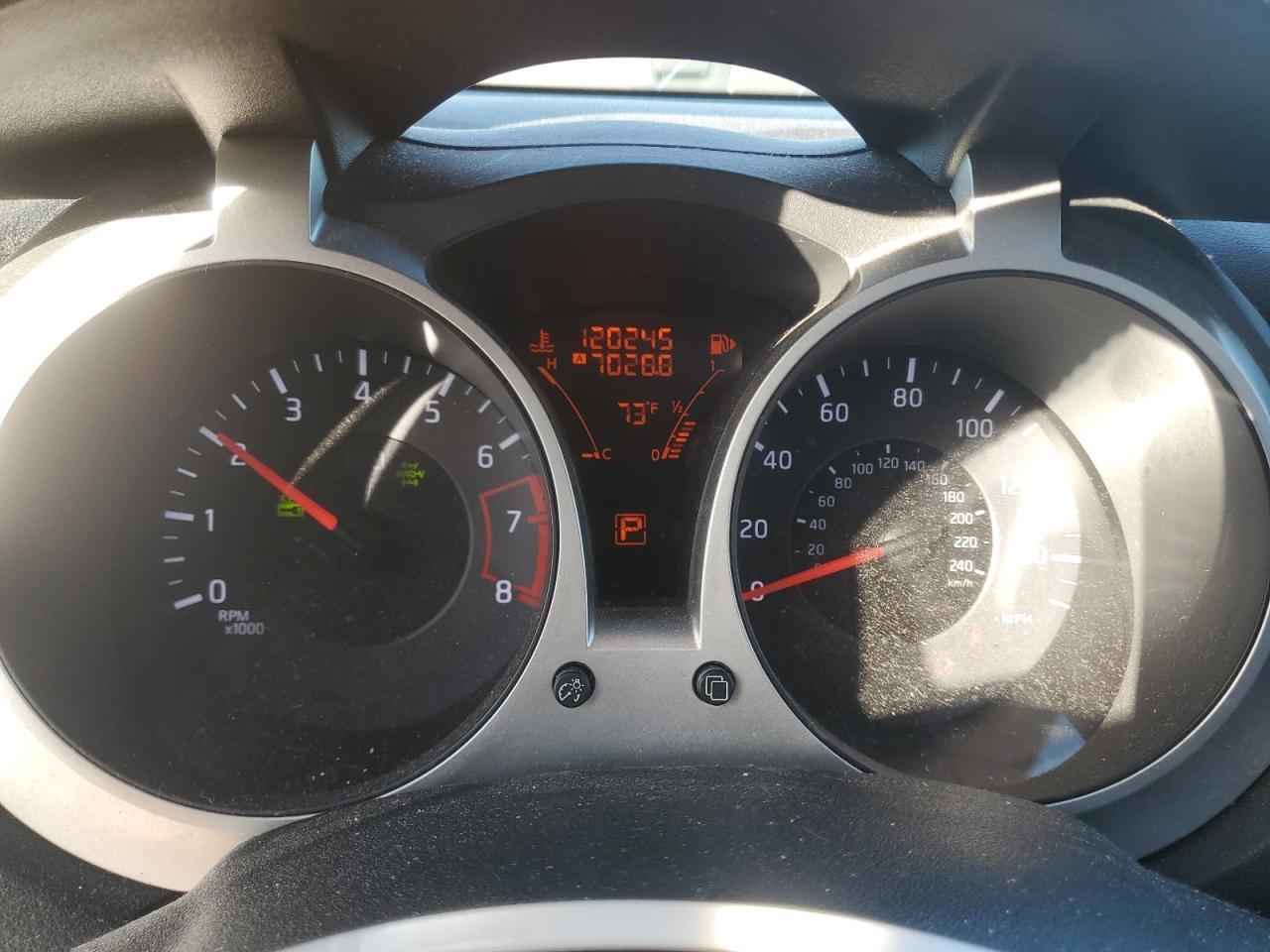 2011 NISSAN Juke