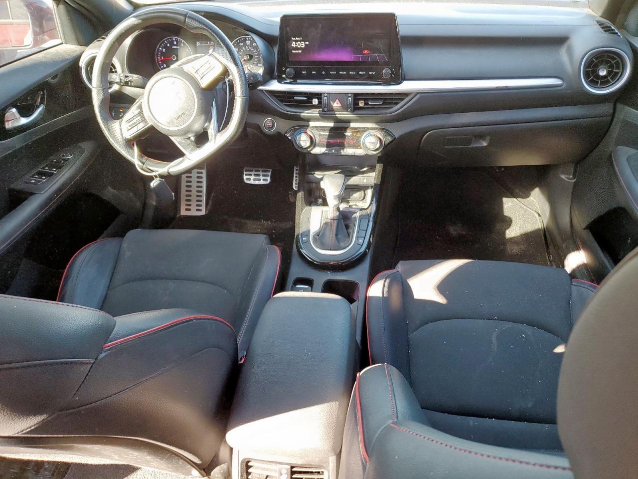 2023 KIA FORTE