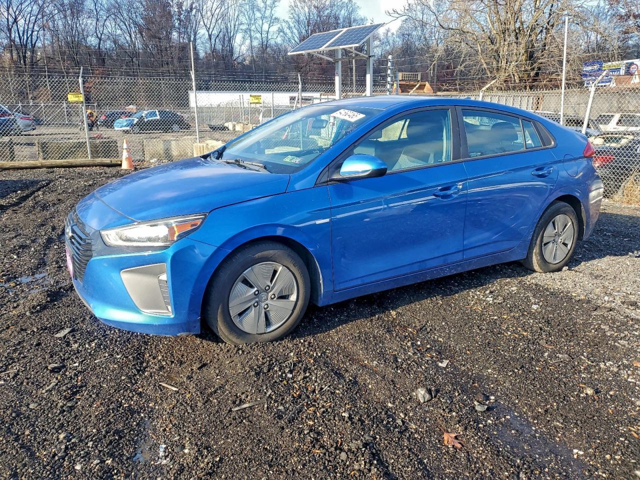 2017 HYUNDAI Ioniq