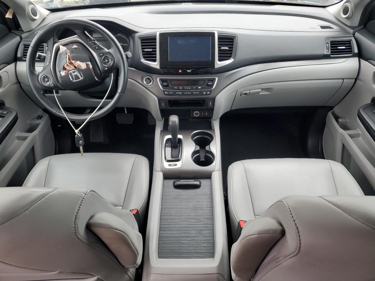 2017 HONDA PILOT