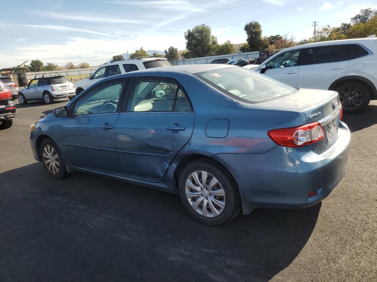 2013 TOYOTA COROLLA