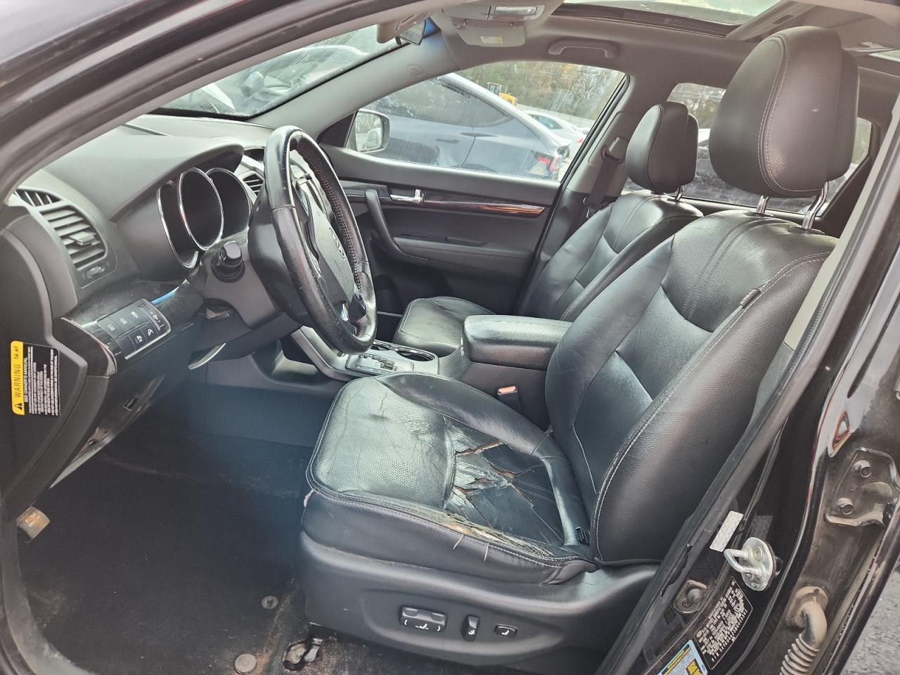 2011 KIA SORENTO