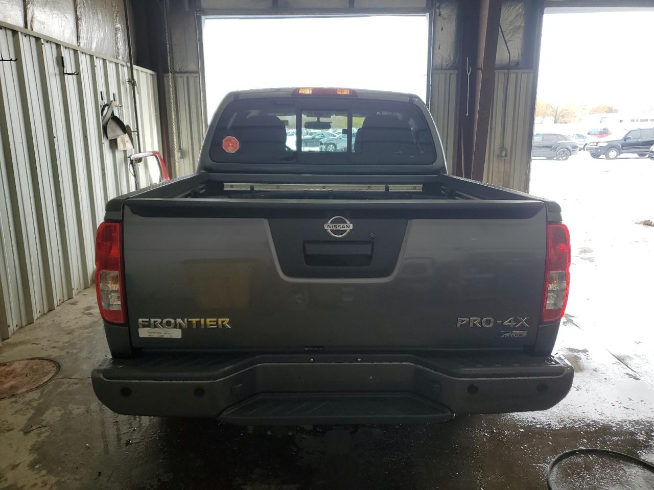 2017 NISSAN Frontier