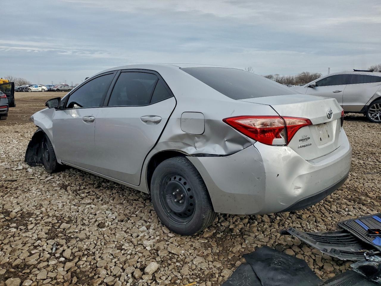 2019 TOYOTA COROLLA