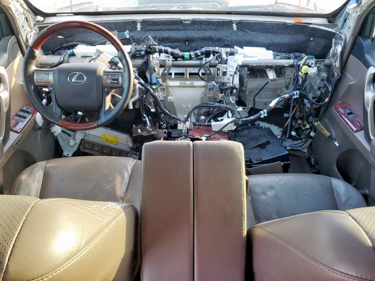 2011 LEXUS GX 460