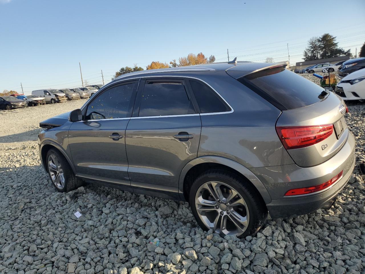 2016 AUDI Q3