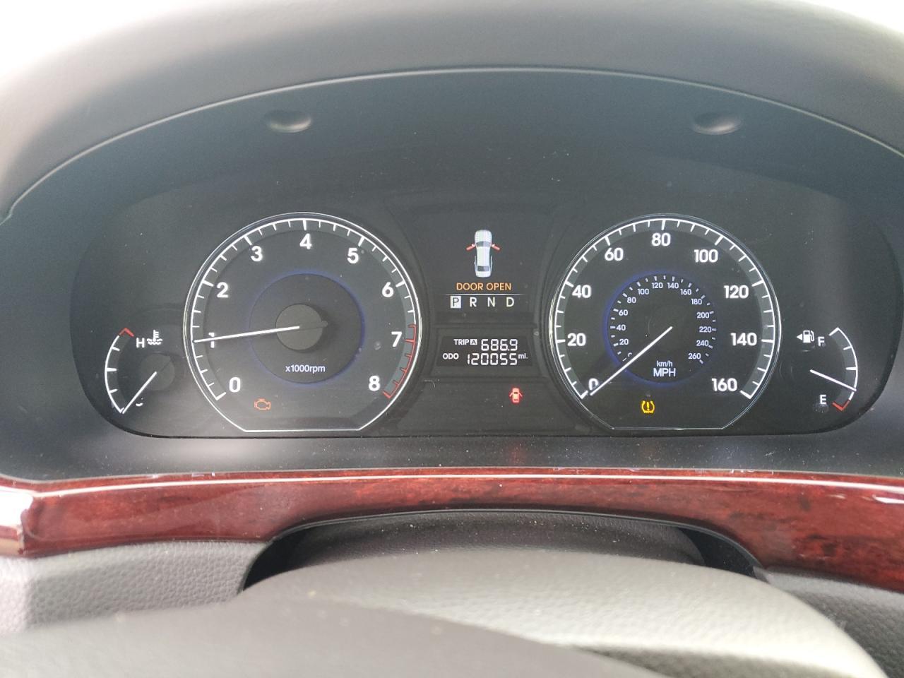 2012 HYUNDAI Equus