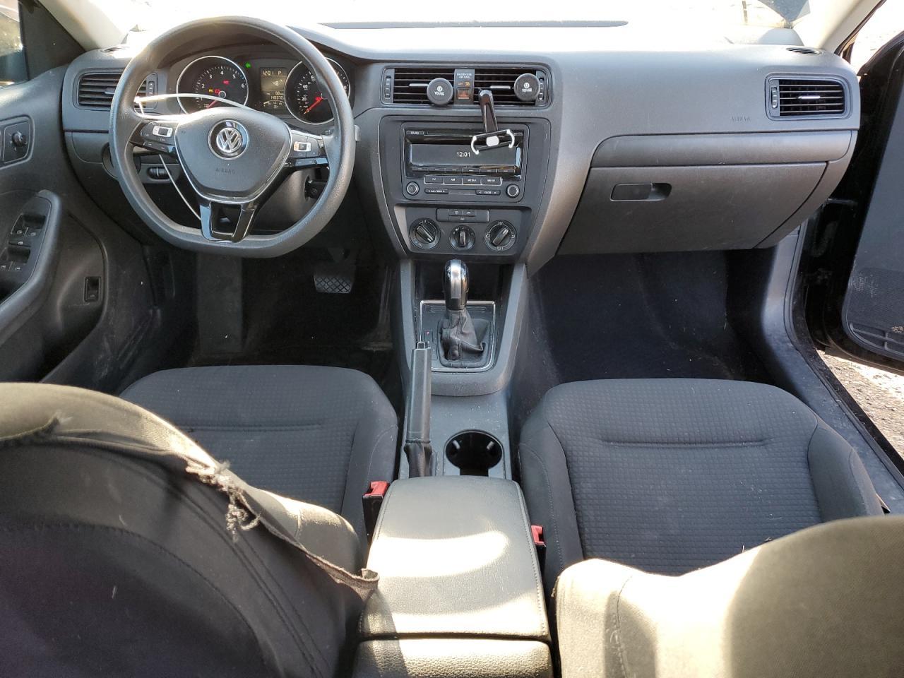 2015 VOLKSWAGEN JETTA