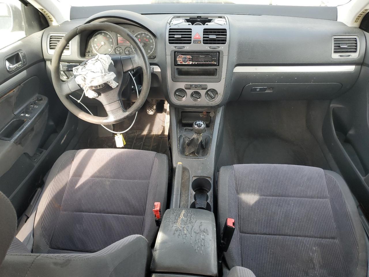 2005 VOLKSWAGEN JETTA