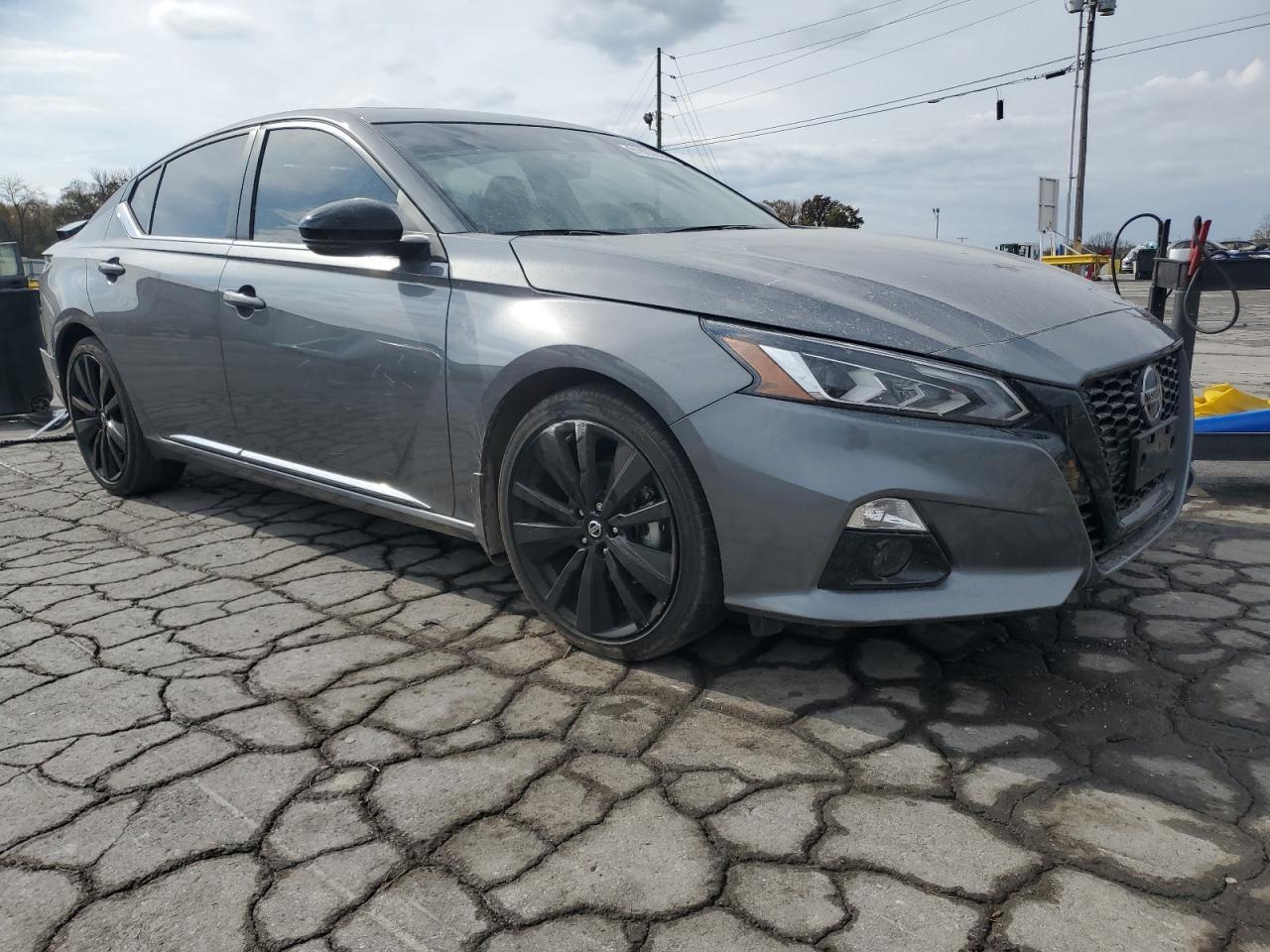 2022 NISSAN ALTIMA