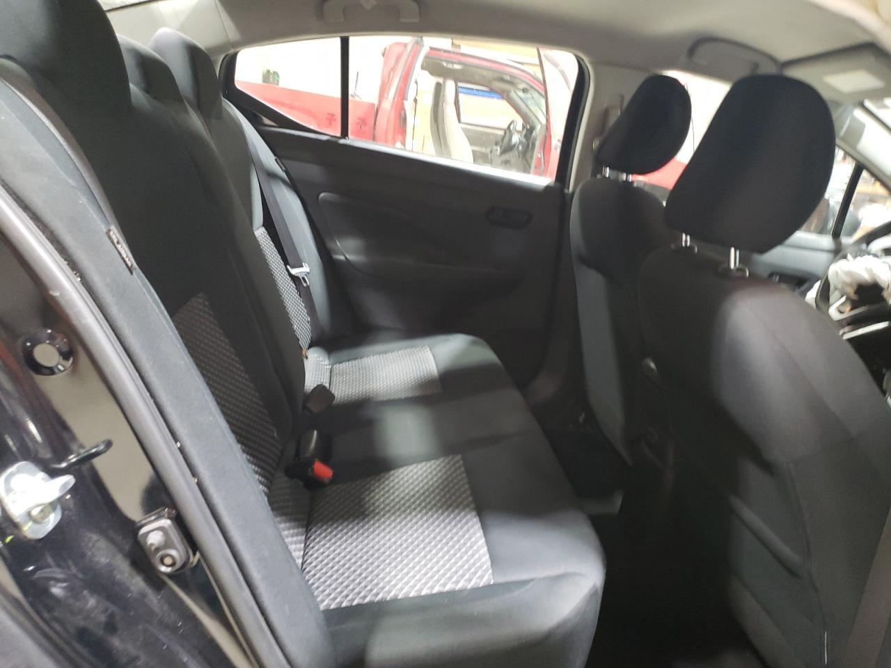 2021 NISSAN VERSA