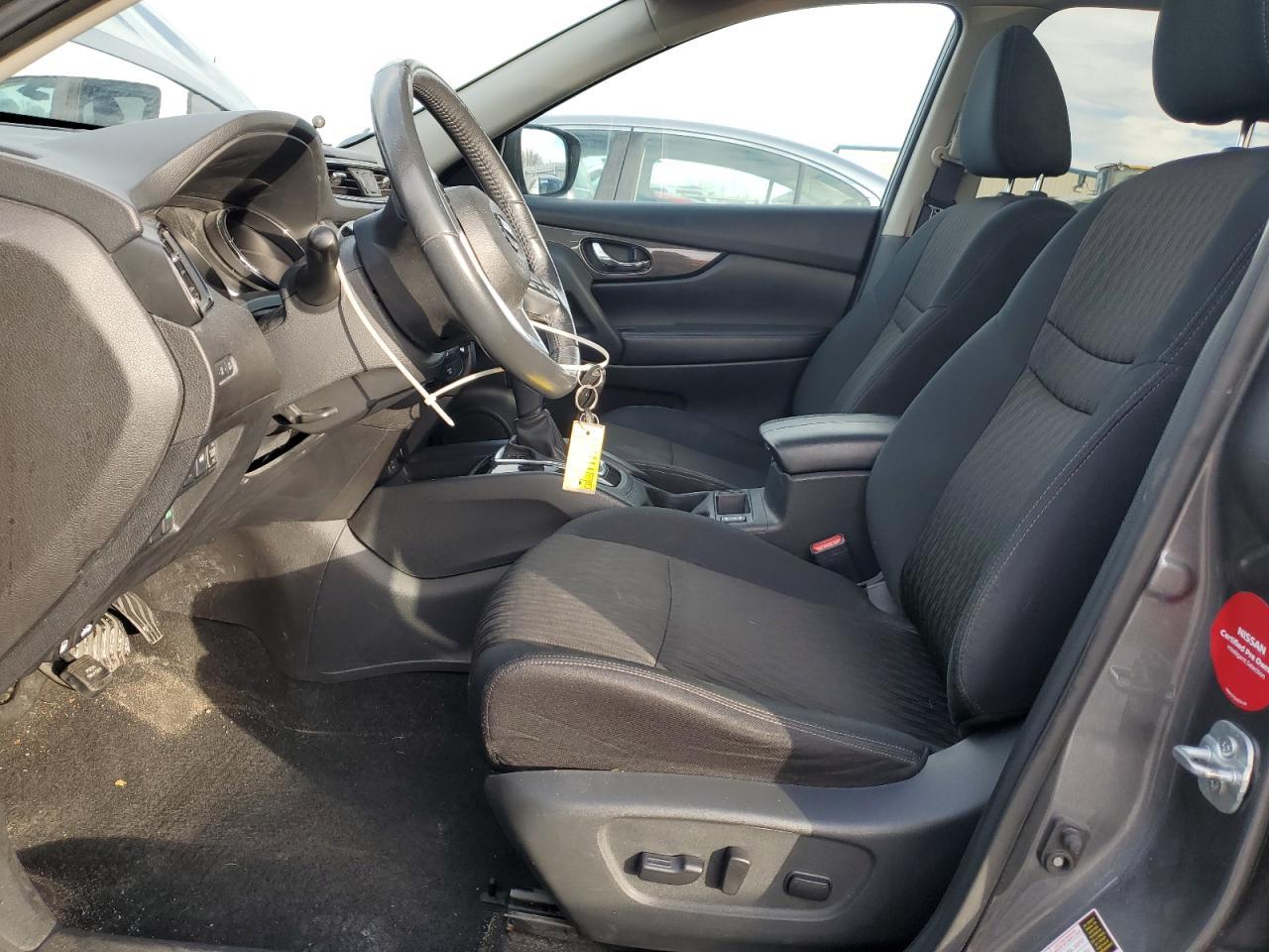 2017 NISSAN ROGUE
