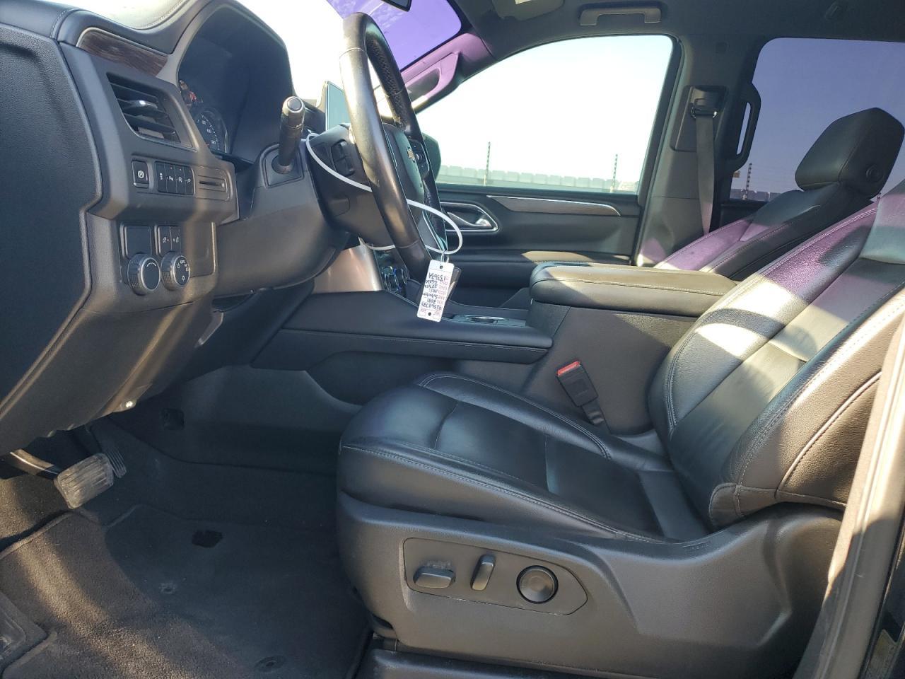 2021 CHEVROLET Suburban