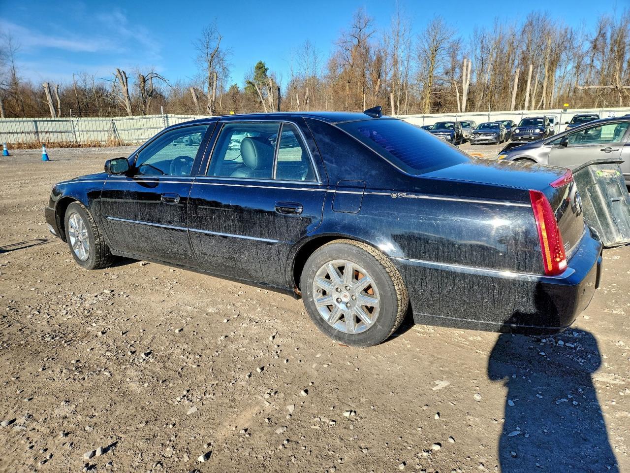 2011 CADILLAC DTS
