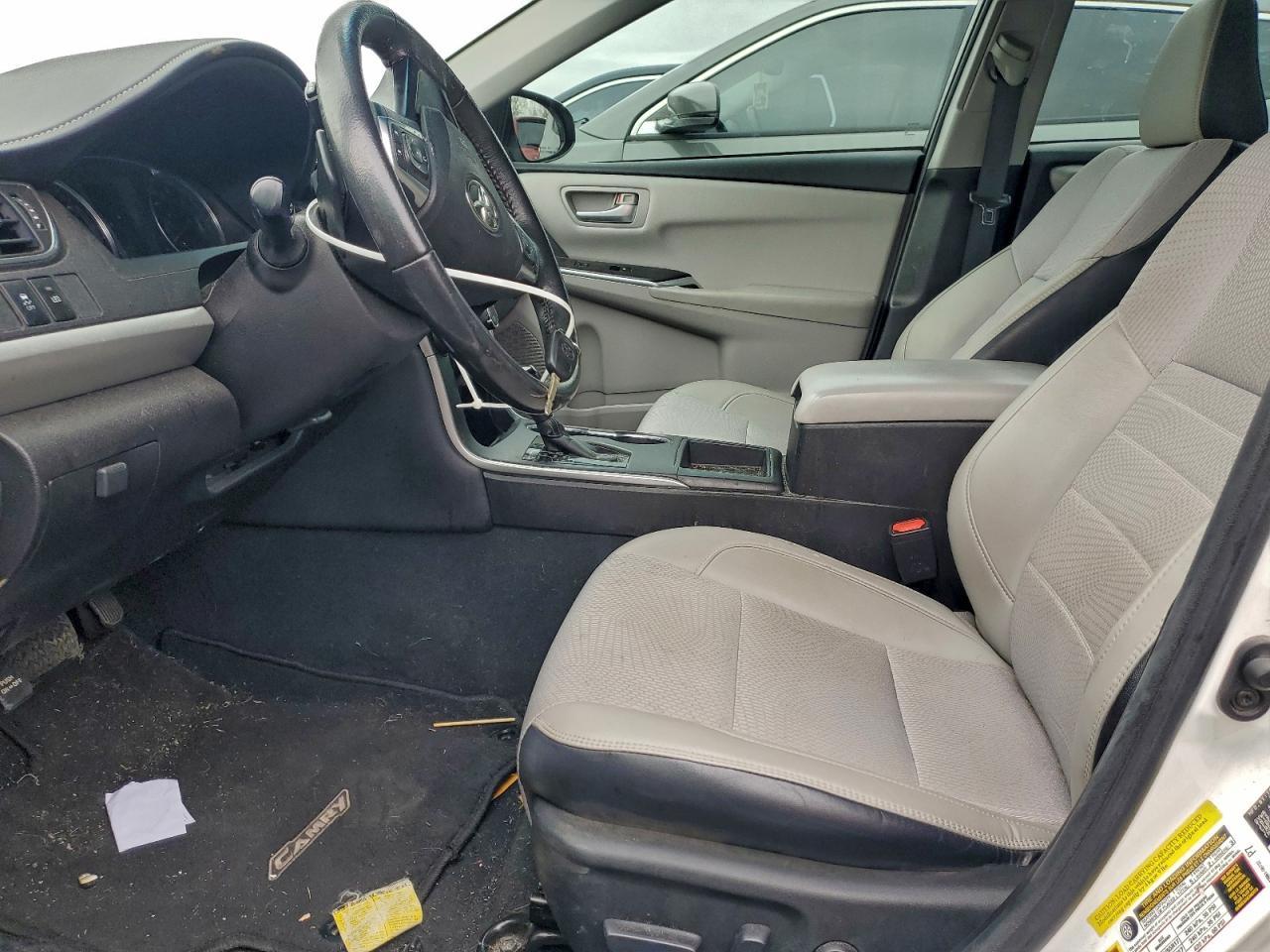 2017 TOYOTA CAMRY