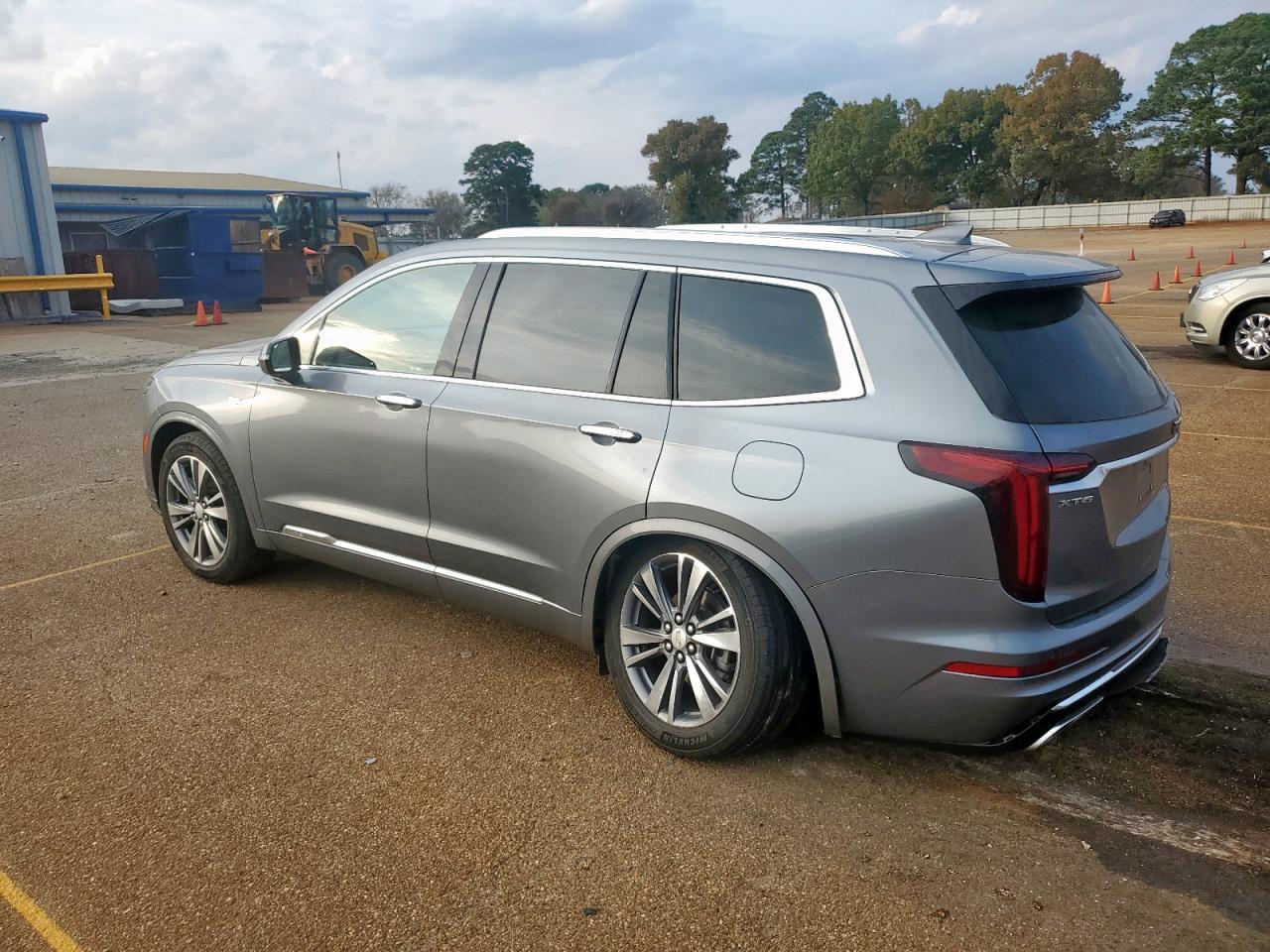 2021 CADILLAC XT6