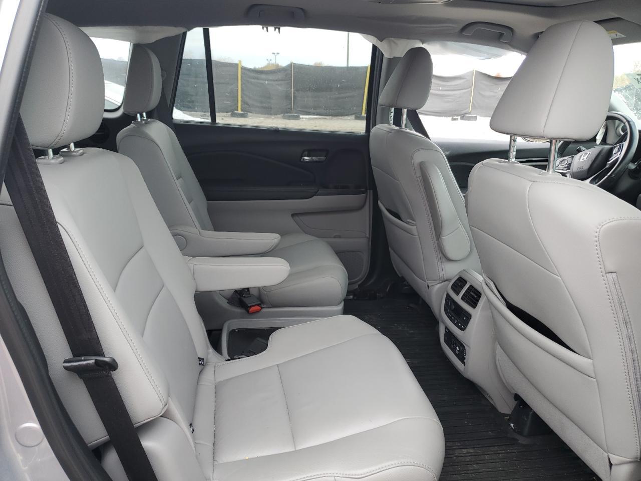 2019 HONDA PILOT