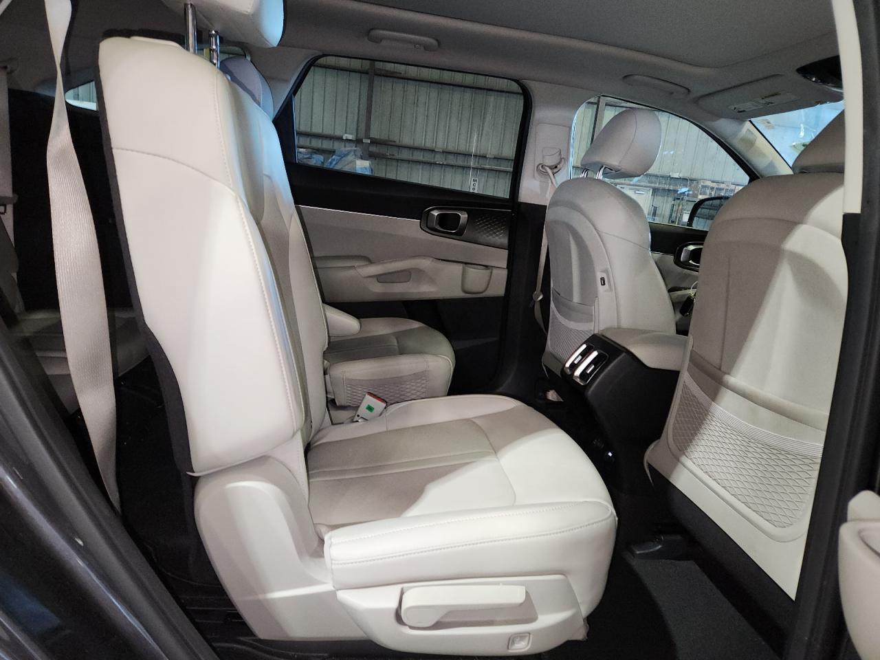 2021 KIA SORENTO