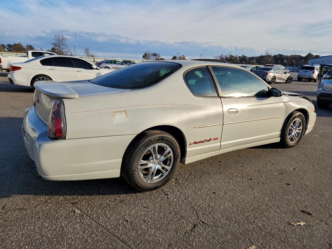 2003 CHEVROLET Monte Carlo