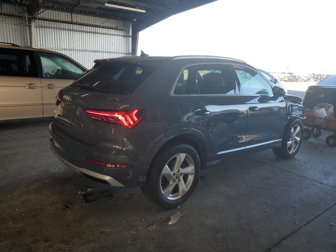 2020 AUDI Q3