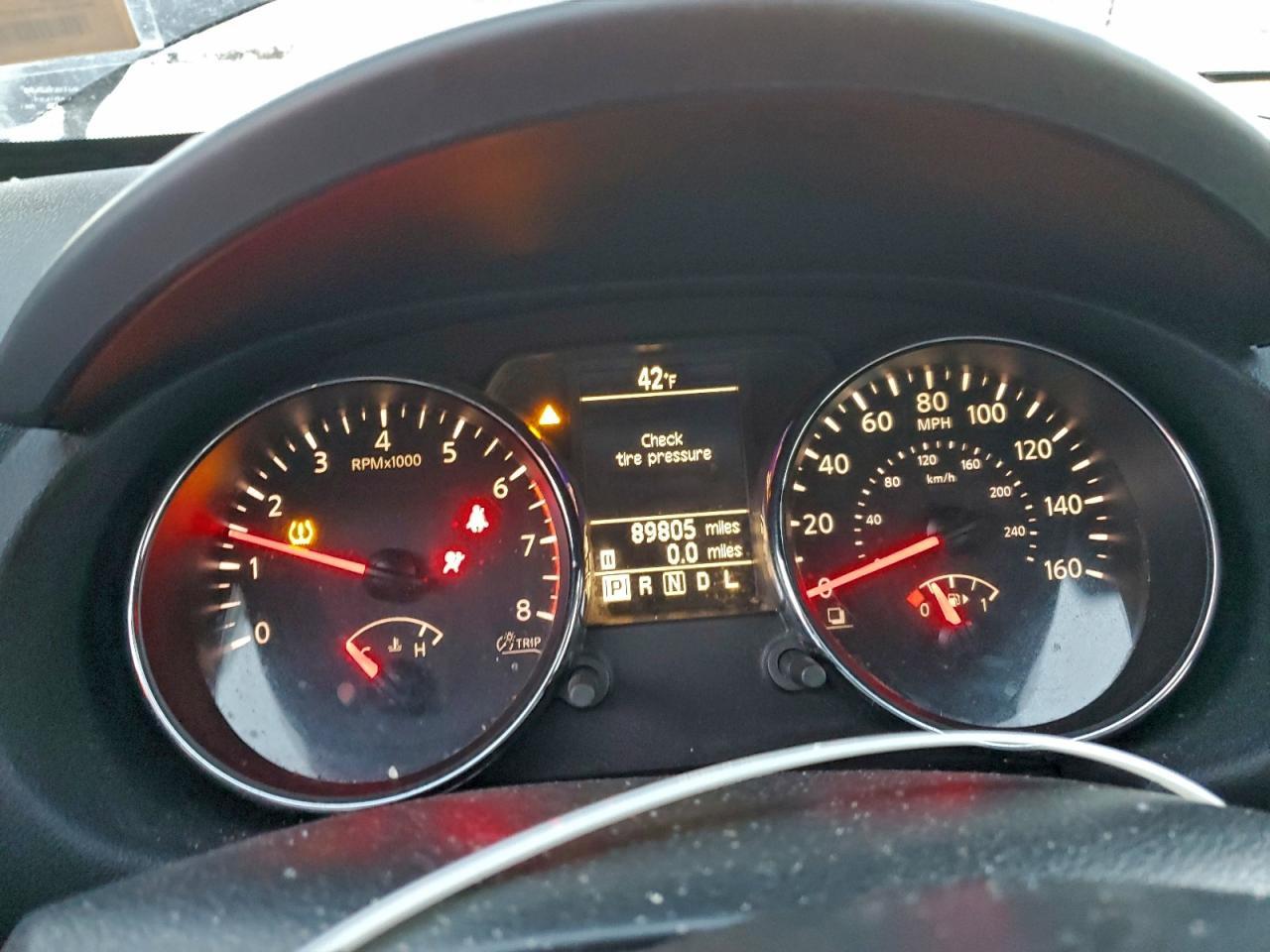 2015 NISSAN ROGUE