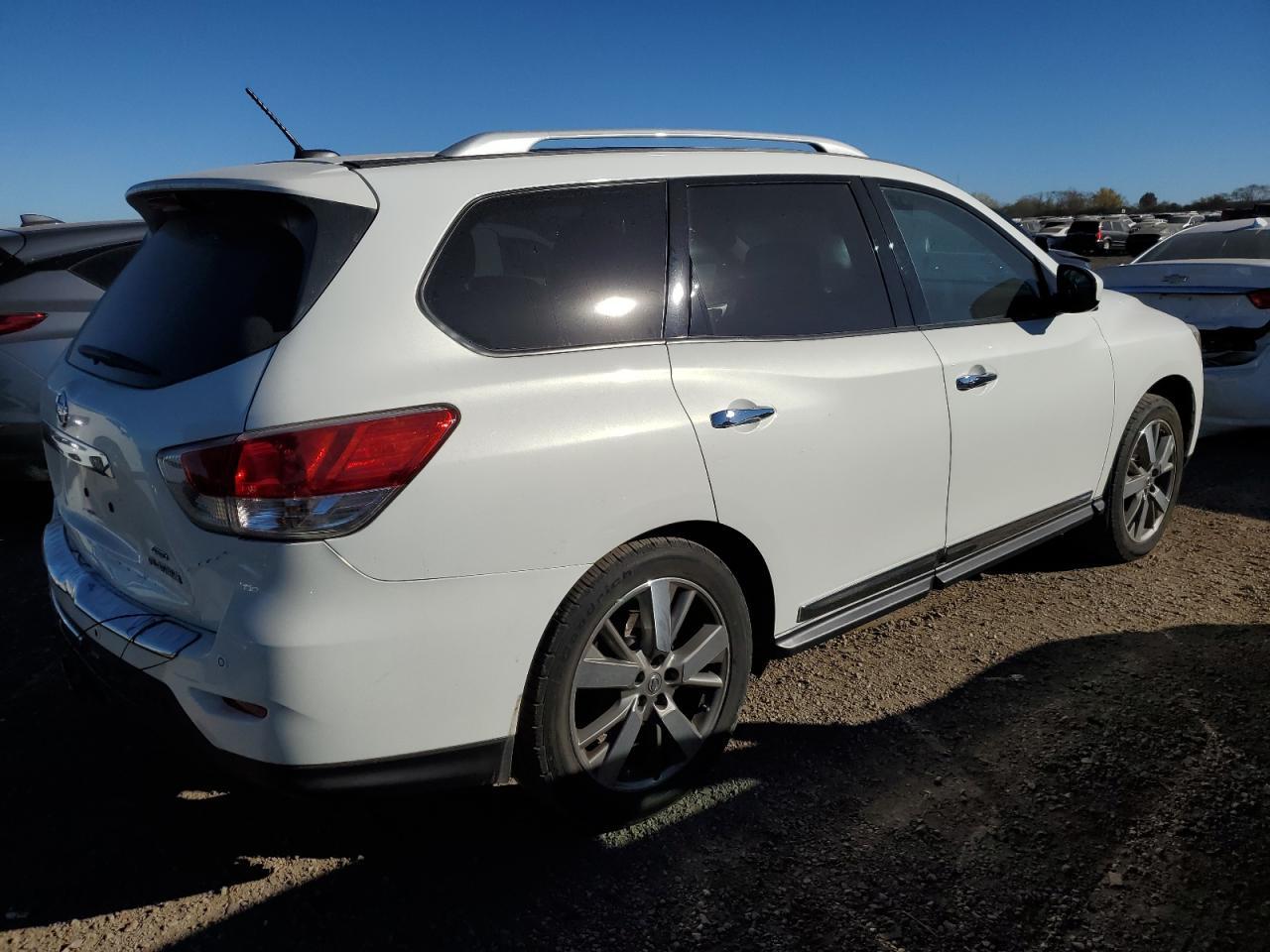 2014 NISSAN PATHFINDER